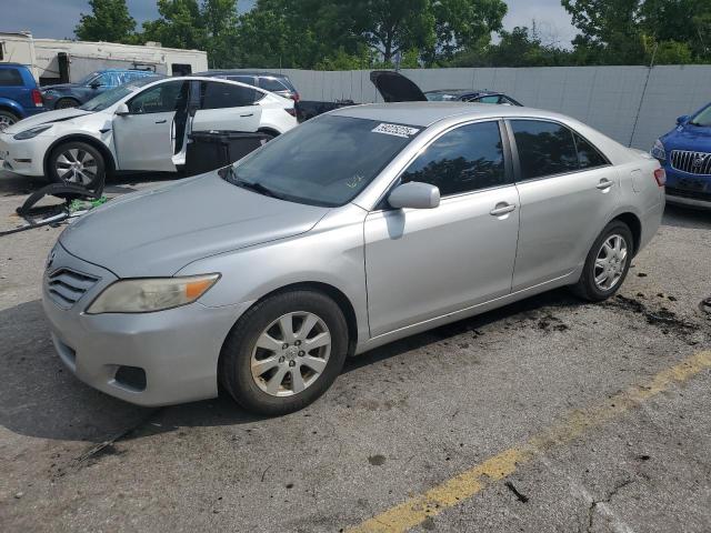TOYOTA CAMRY BASE