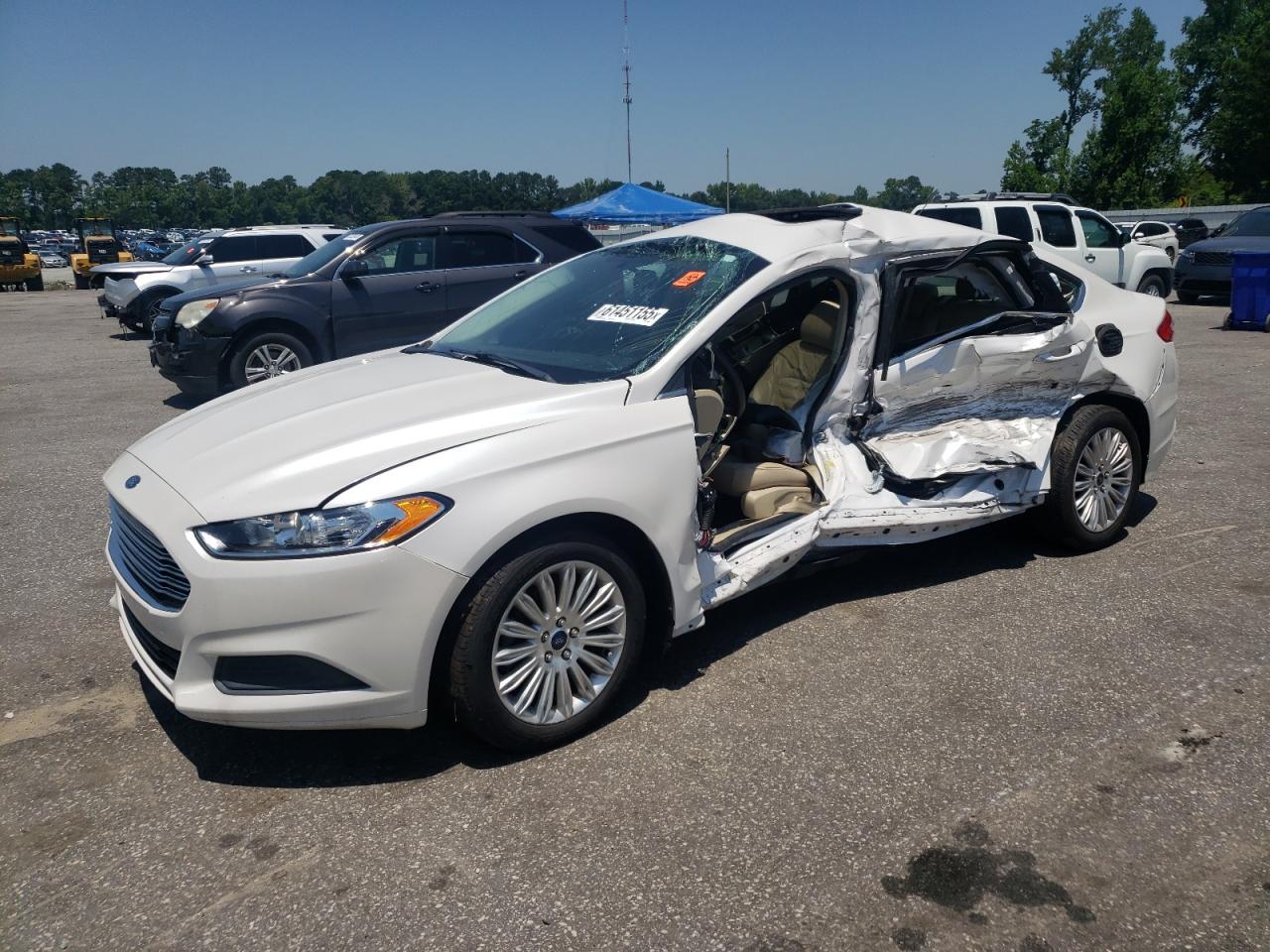 FORD FUSION SE HYBRID