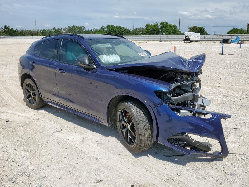 Vin: zaspajan5l7c84000, lot: 60001545, alfa romeo stelvio 20204