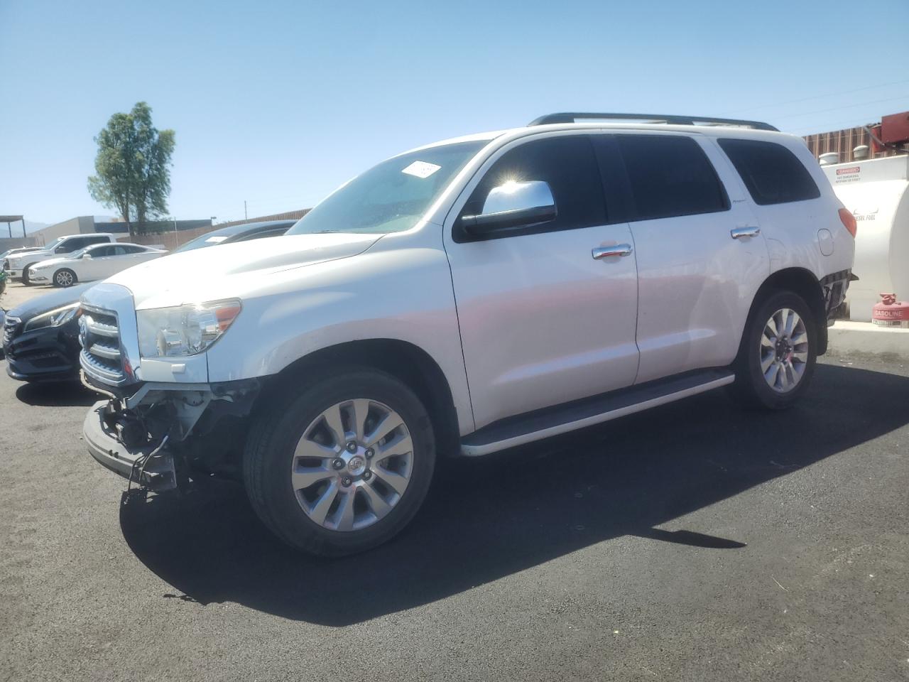 TOYOTA SEQUOIA PLATINUM