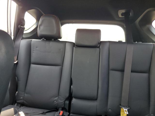 2016 TOYOTA RAV4 SE JTMJFREV2GJ066985