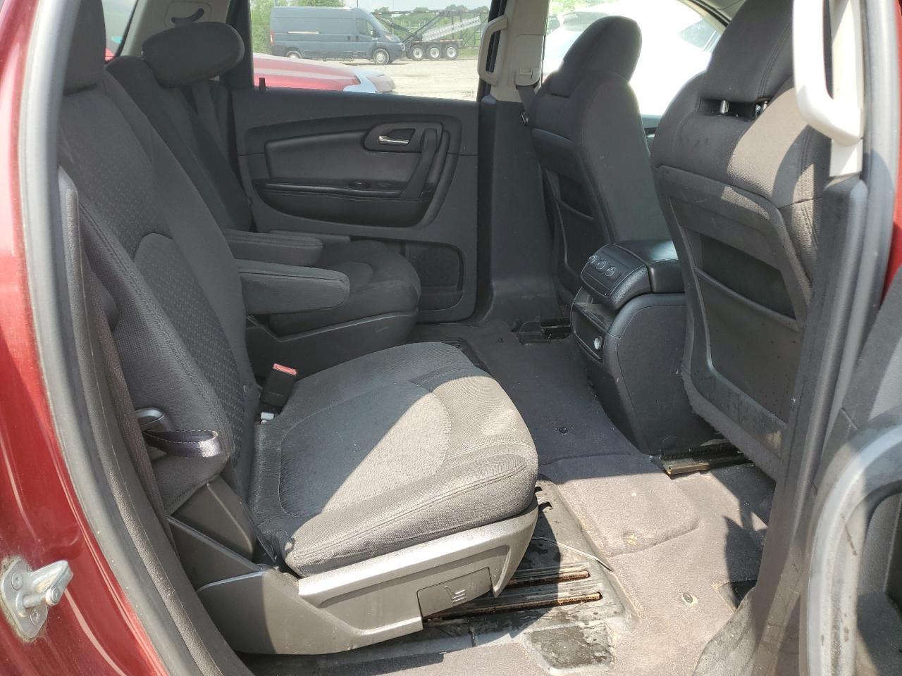 CHEVROLET TRAVERSE LT