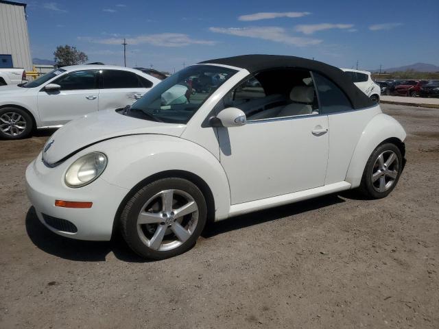 VOLKSWAGEN NEW BEETLE