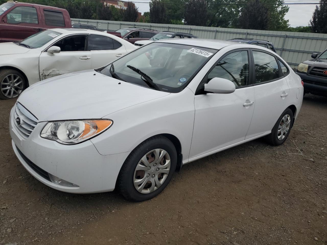 HYUNDAI ELANTRA BLUE