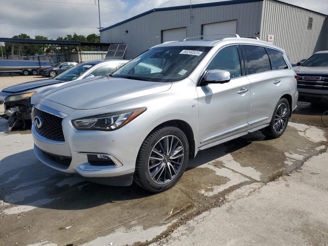 INFINITI QX60