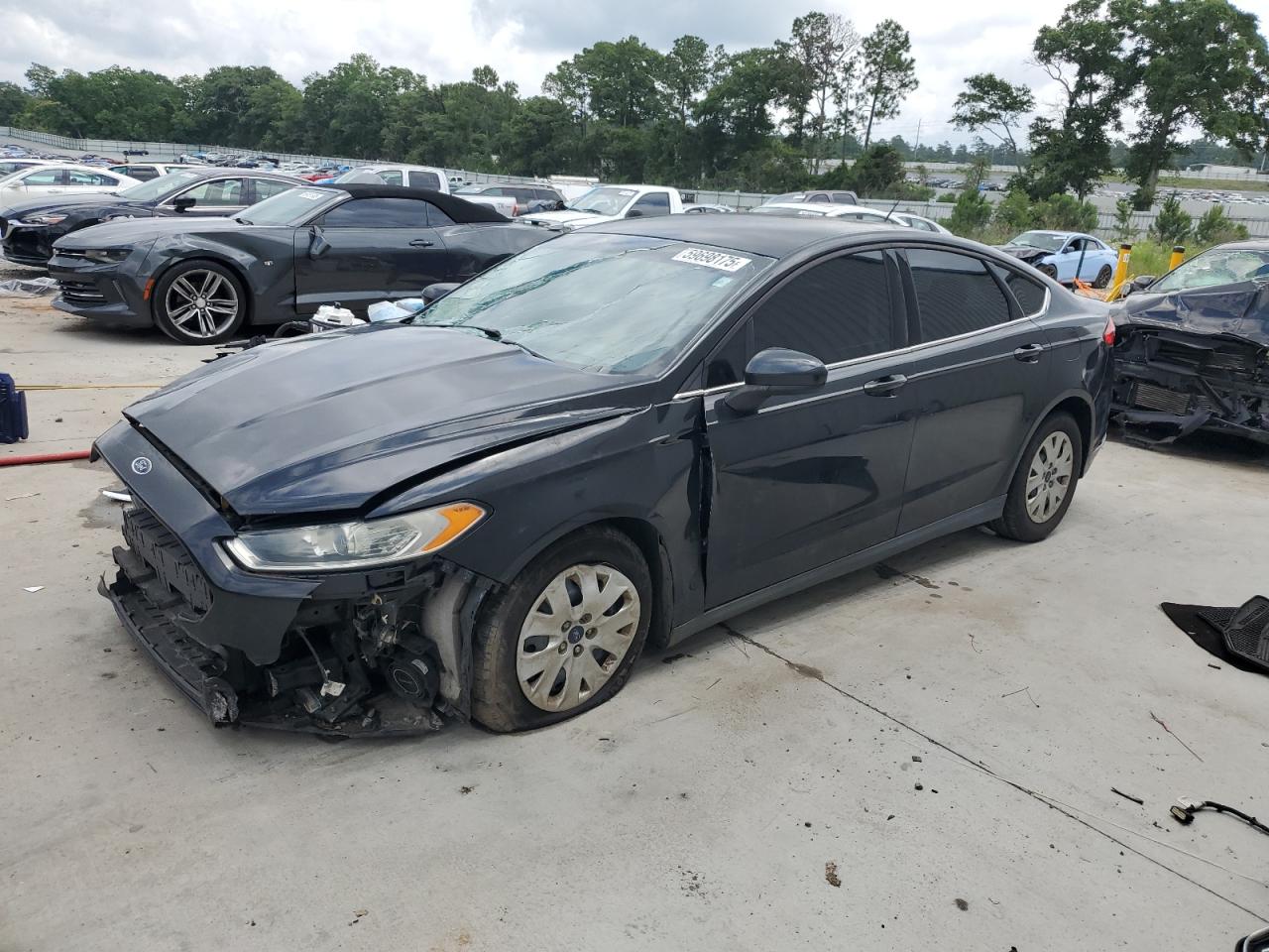 FORD FUSION S