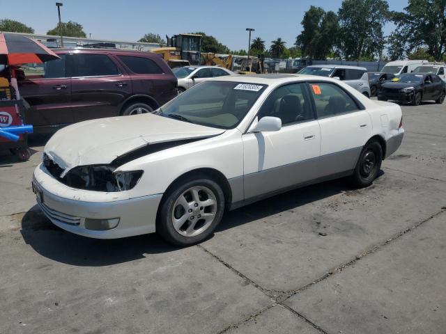 LEXUS ES 300 2001 white  gas JT8BF28G510330477 photo #1