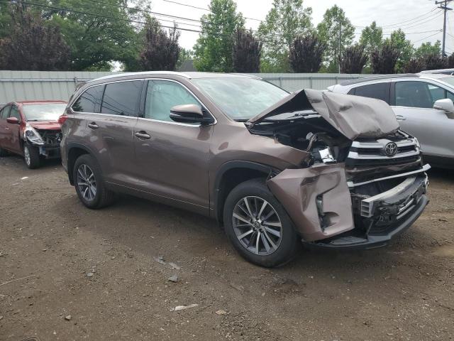Vin: 5tdjzrfh6hs398965, lot: 59019535, toyota highlander se 20174