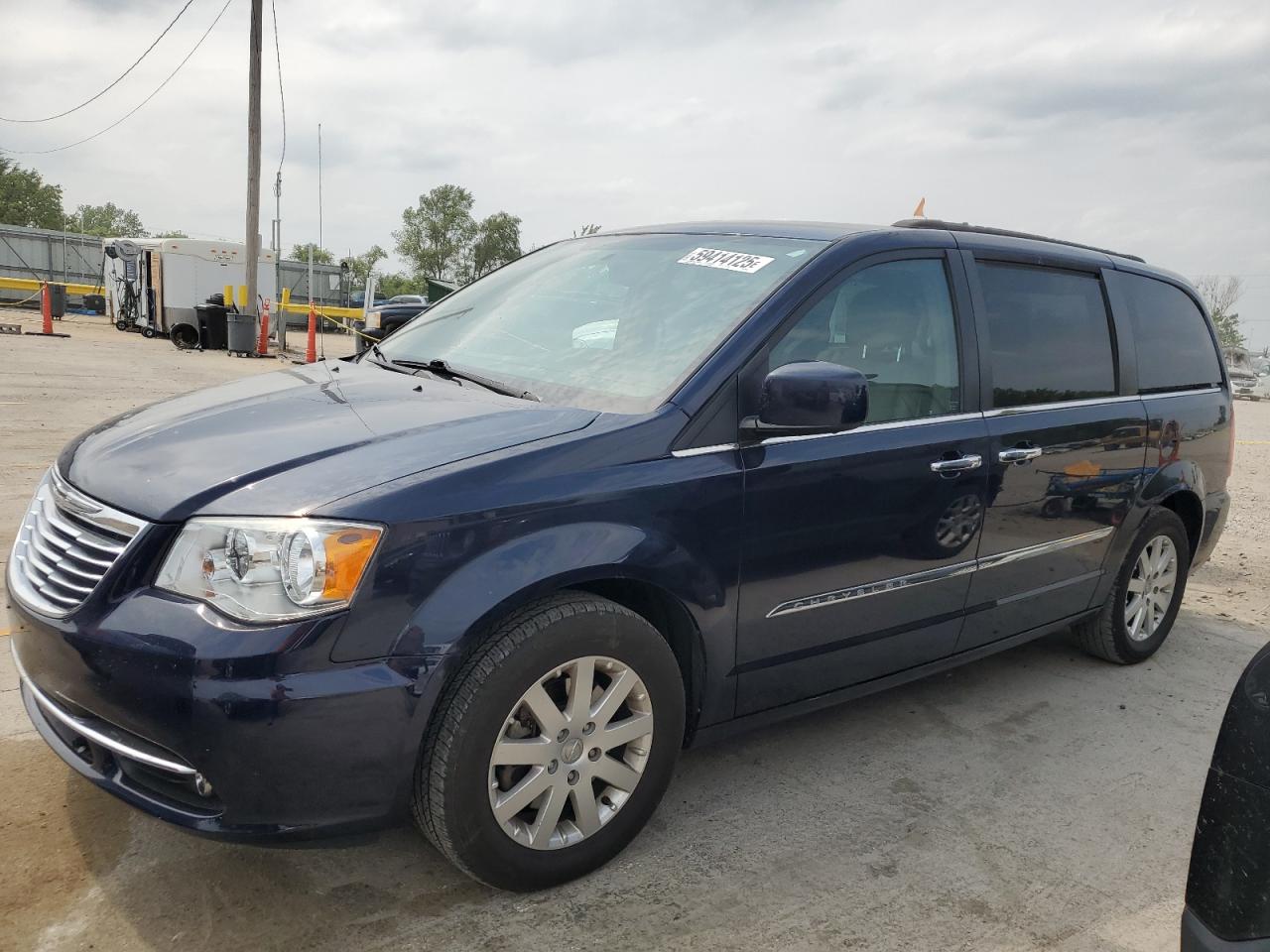 CHRYSLER TOWN & COUNTRY TOURING