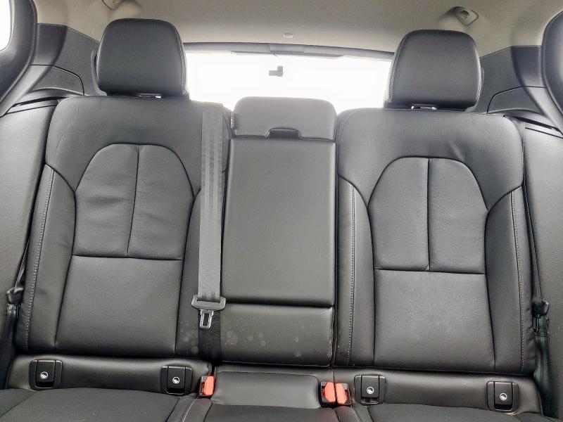 2024 VOLVO XC40 PLUS YV4L12UL4R2323086