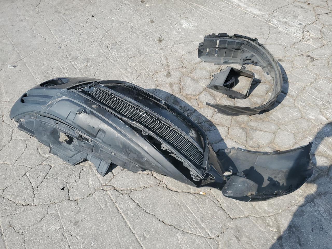 MITSUBISHI OUTLANDER ES