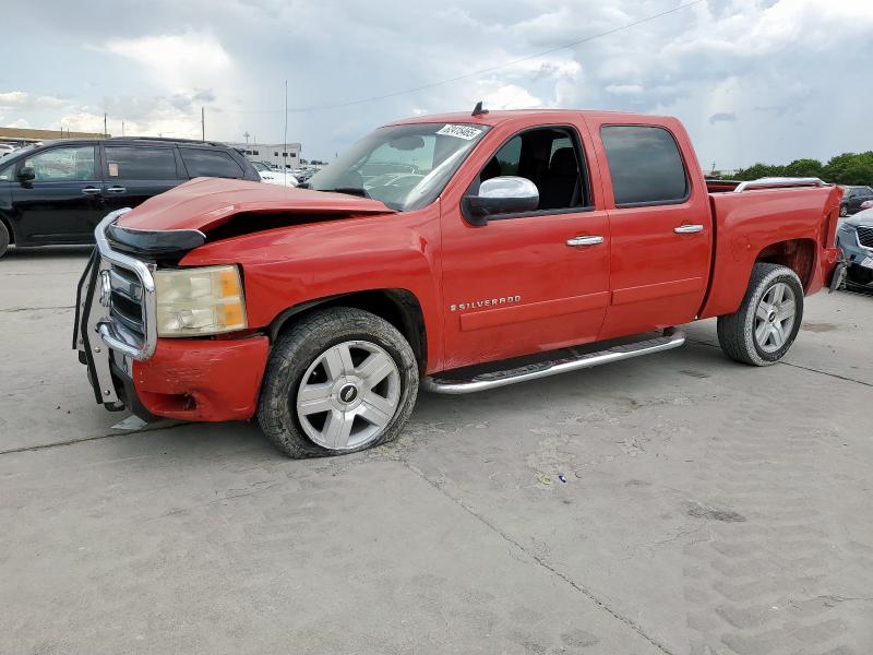 CHEVROLET SILVERADO