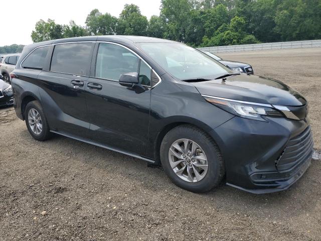 2022 TOYOTA SIENNA LE 5TDKRKEC2NS110064