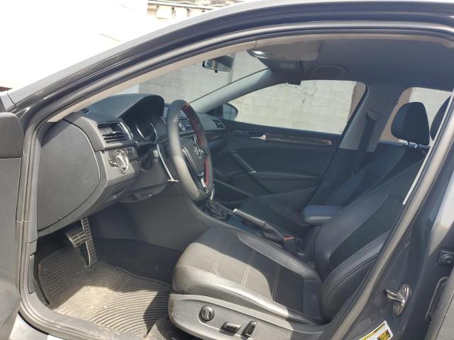 2017 VOLKSWAGEN PASSAT R-LINE 1VWDT7A32HC065529