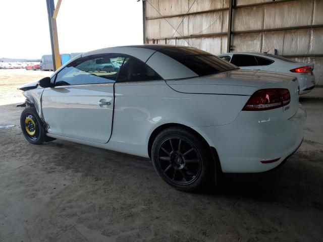 VOLKSWAGEN EOS KOMFOR 2015 white  gas WVWBW8AH9FV001976 photo #3