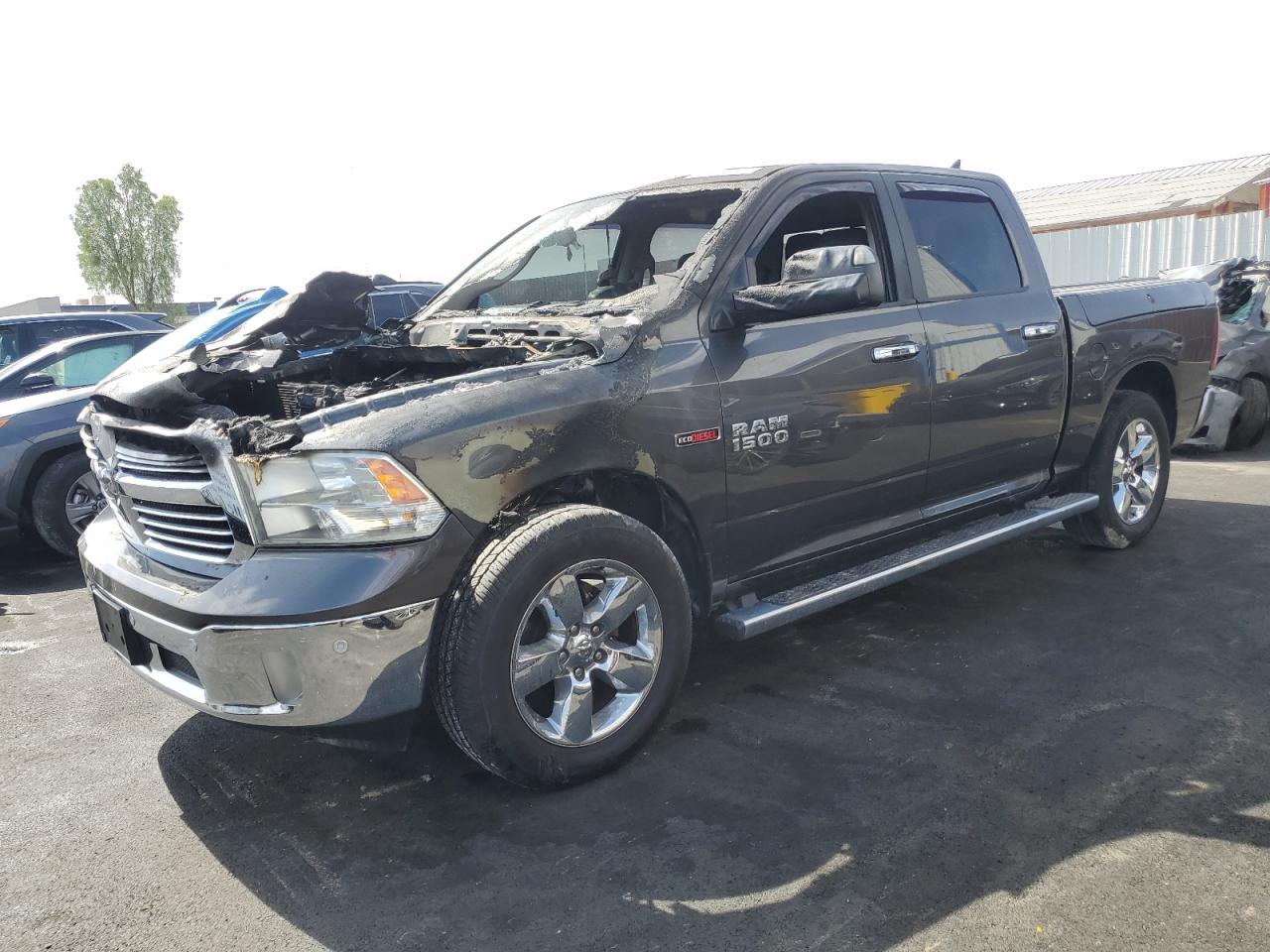 RAM 1500 SLT