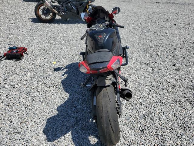 2014 SUZUKI GSX-R750 - JS1GR7MA6E2101548