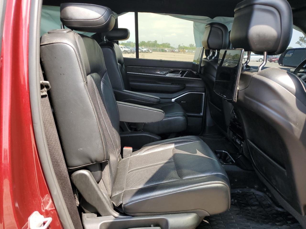 JEEP WAGONEER SERIES II