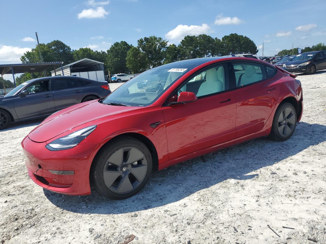 TESLA MODEL 3