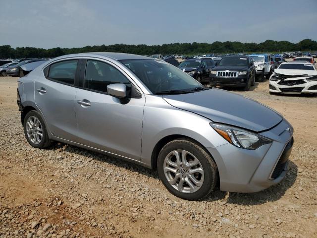 Vin: 3mydlbyv8hy184823, lot: 58830865, toyota yaris 20174