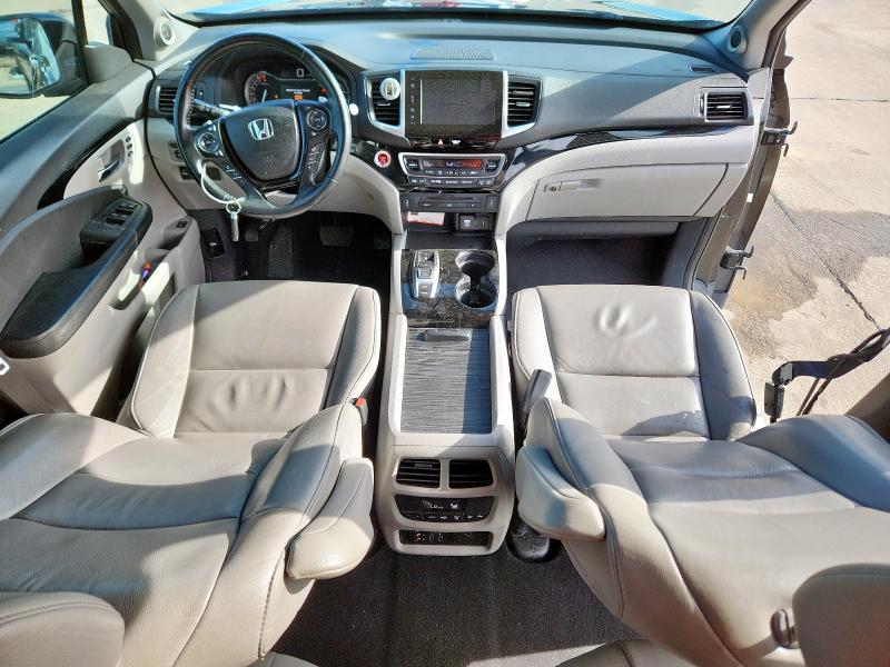 2016 HONDA PILOT TOUR 5FNYF5H99GB025718