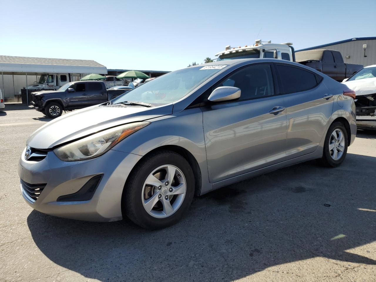HYUNDAI ELANTRA SE