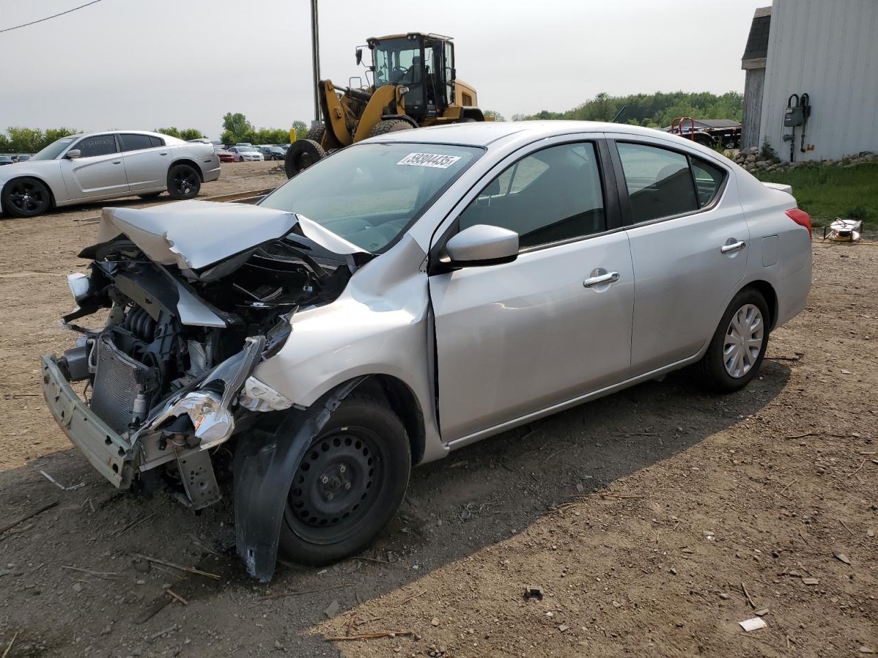 NISSAN VERSA S