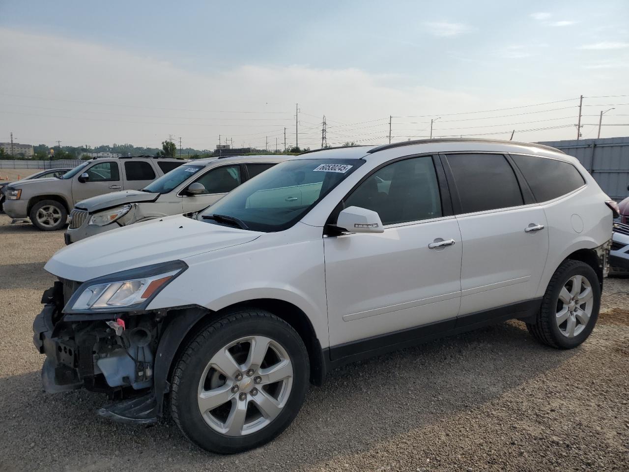 CHEVROLET TRAVERSE LT