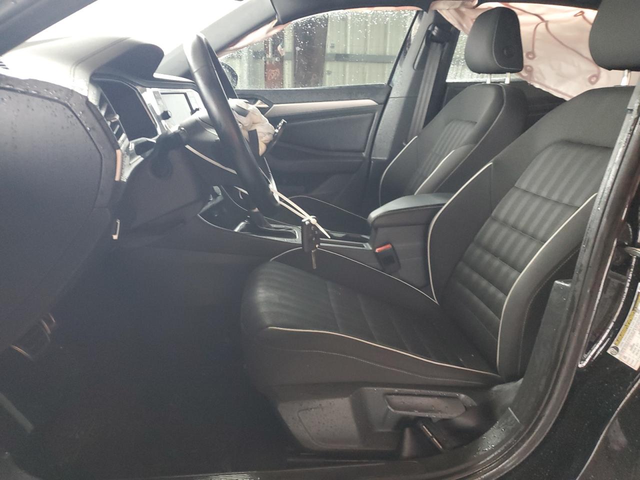 VOLKSWAGEN JETTA SPORT