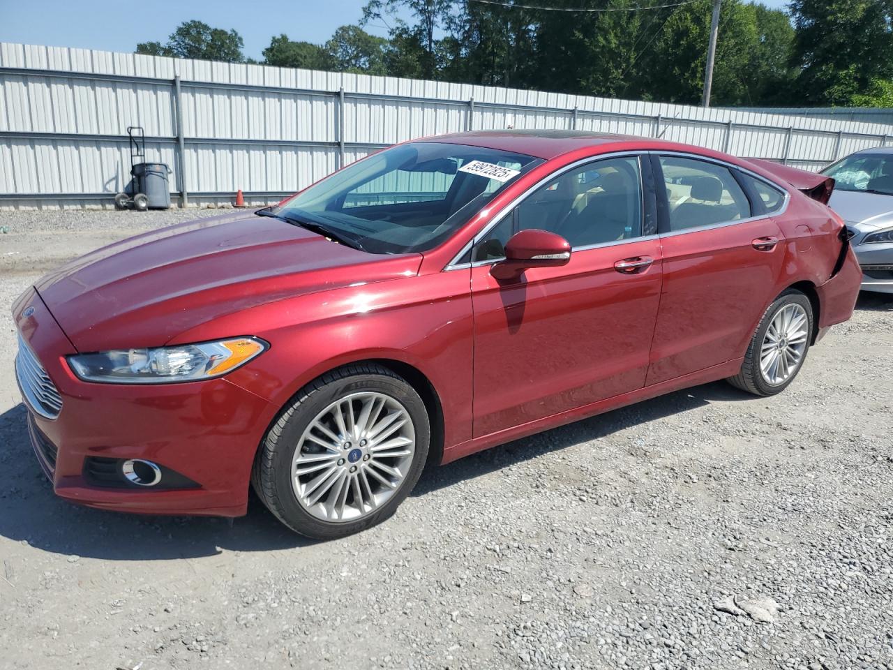 FORD FUSION SE