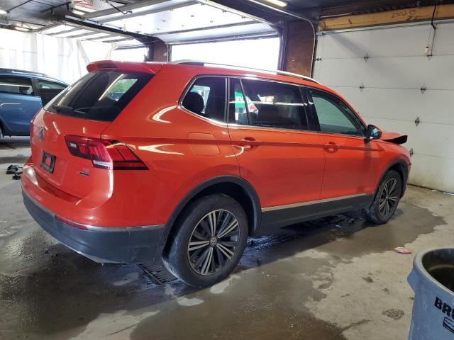 2018 VOLKSWAGEN TIGUAN SE 3VV2B7AXXJM220365
