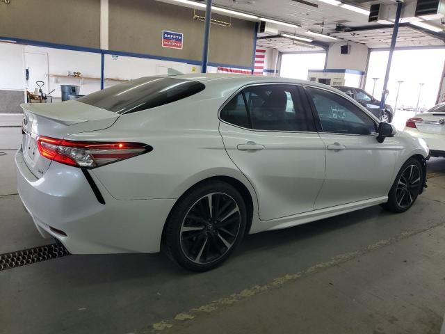 Vin: 4t1b61hk6ku681307, lot: 61264765, toyota camry xse 20193