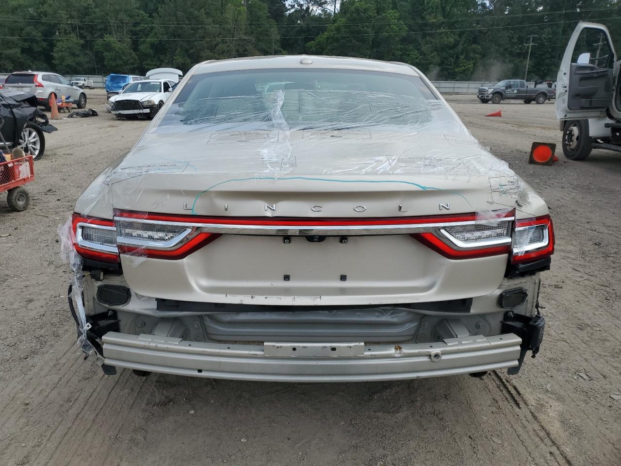 LINCOLN CONTINENTAL SELECT