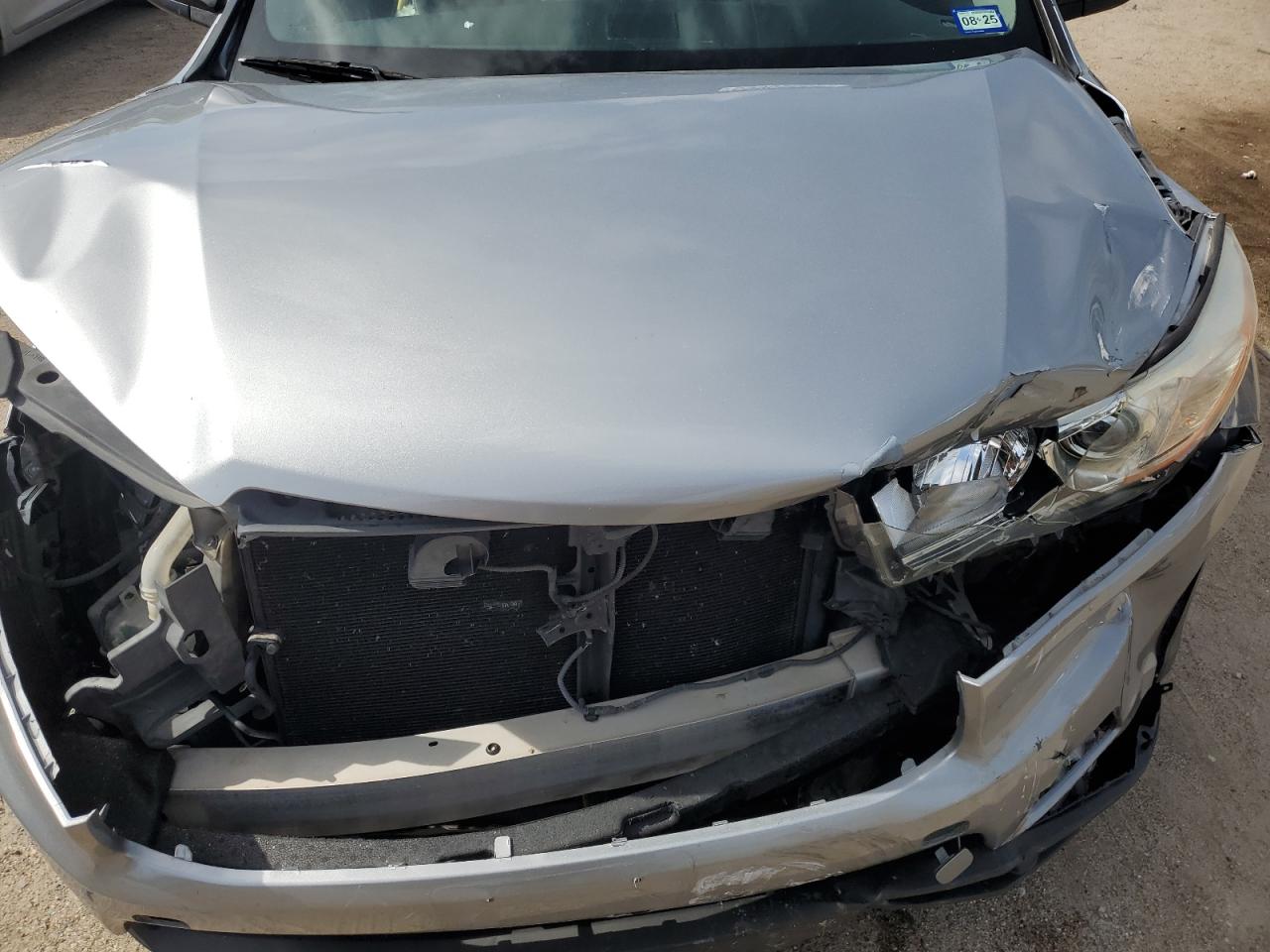 TOYOTA HIGHLANDER LIMITED