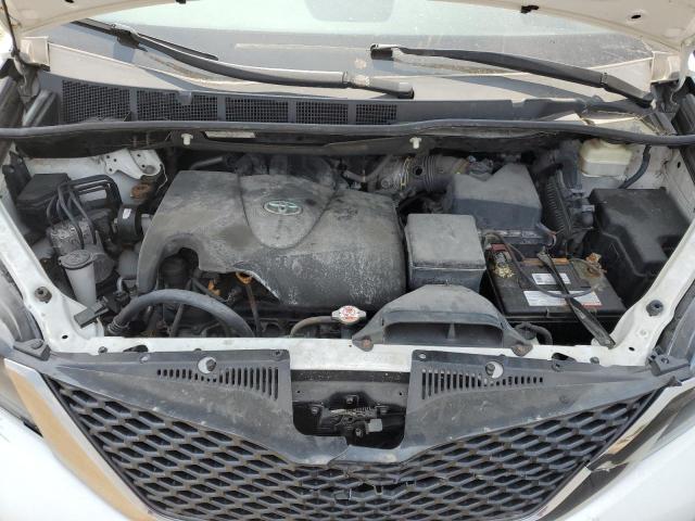 2017 TOYOTA SIENNA SE 5TDXZ3DC3HS860218