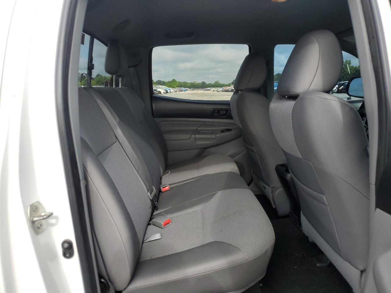 TOYOTA TACOMA DOUBLE CAB