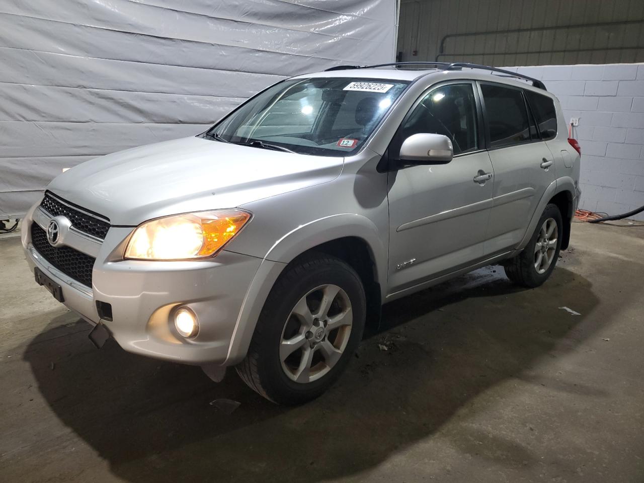 TOYOTA RAV4 LIMITED