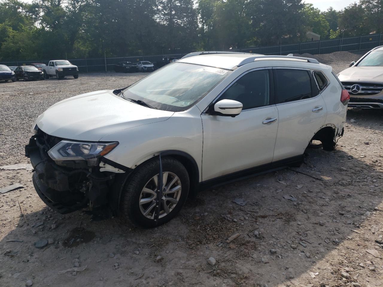 NISSAN ROGUE S