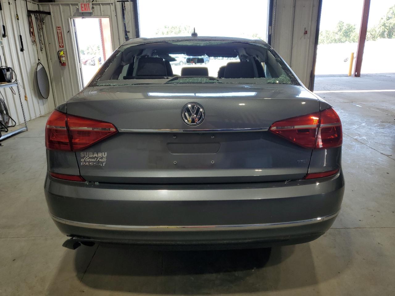 VOLKSWAGEN PASSAT S