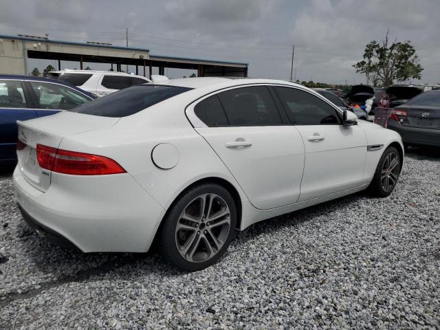 Vin: sajad4bv7ha955863, lot: 59800935, jaguar xe premium 20173