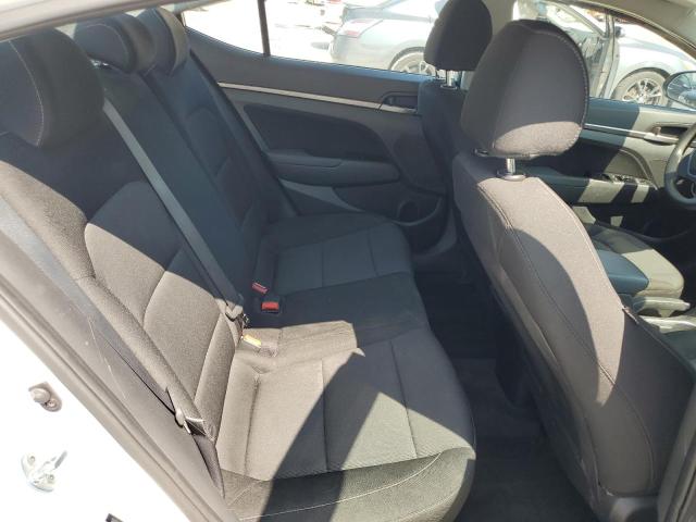 2018 HYUNDAI ELANTRA SEL 5NPD84LFXJH215360