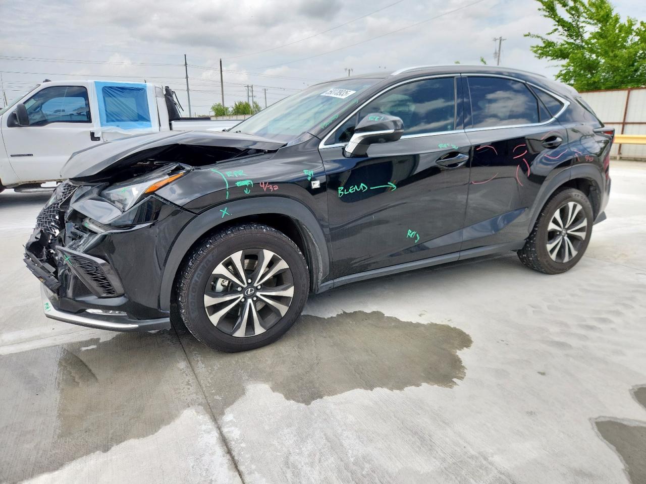 LEXUS NX 300 BASE