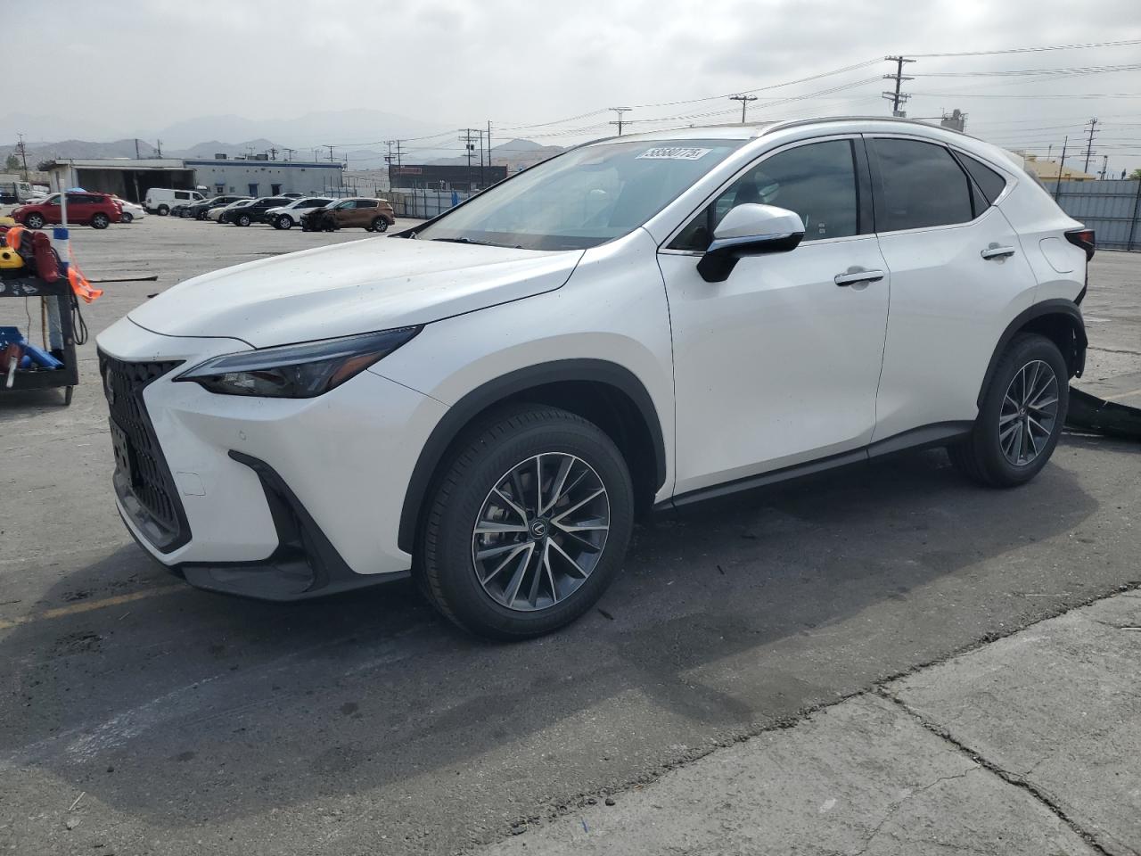 LEXUS NX 350H BASE
