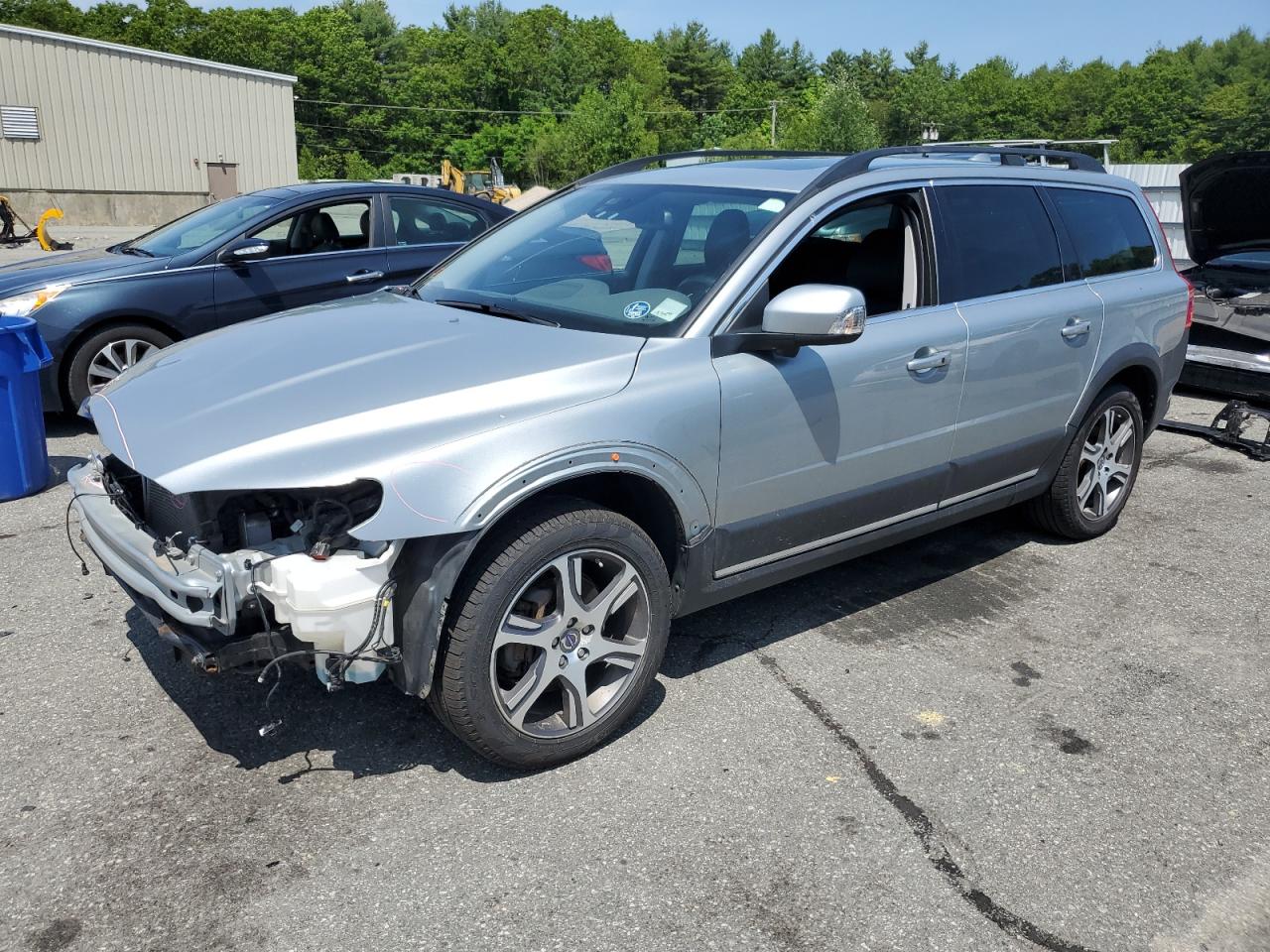 VOLVO XC70 T6