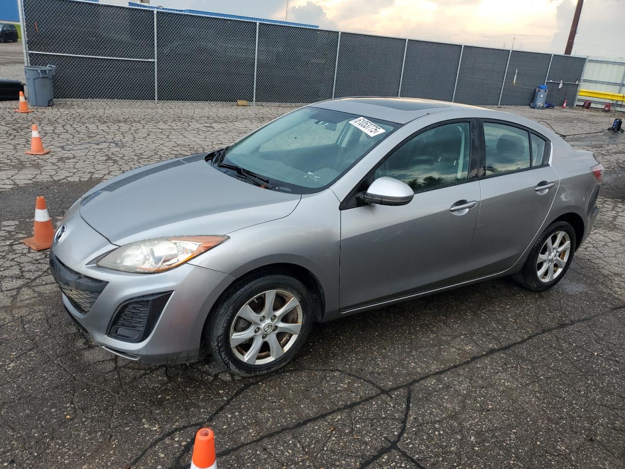 MAZDA 3 I