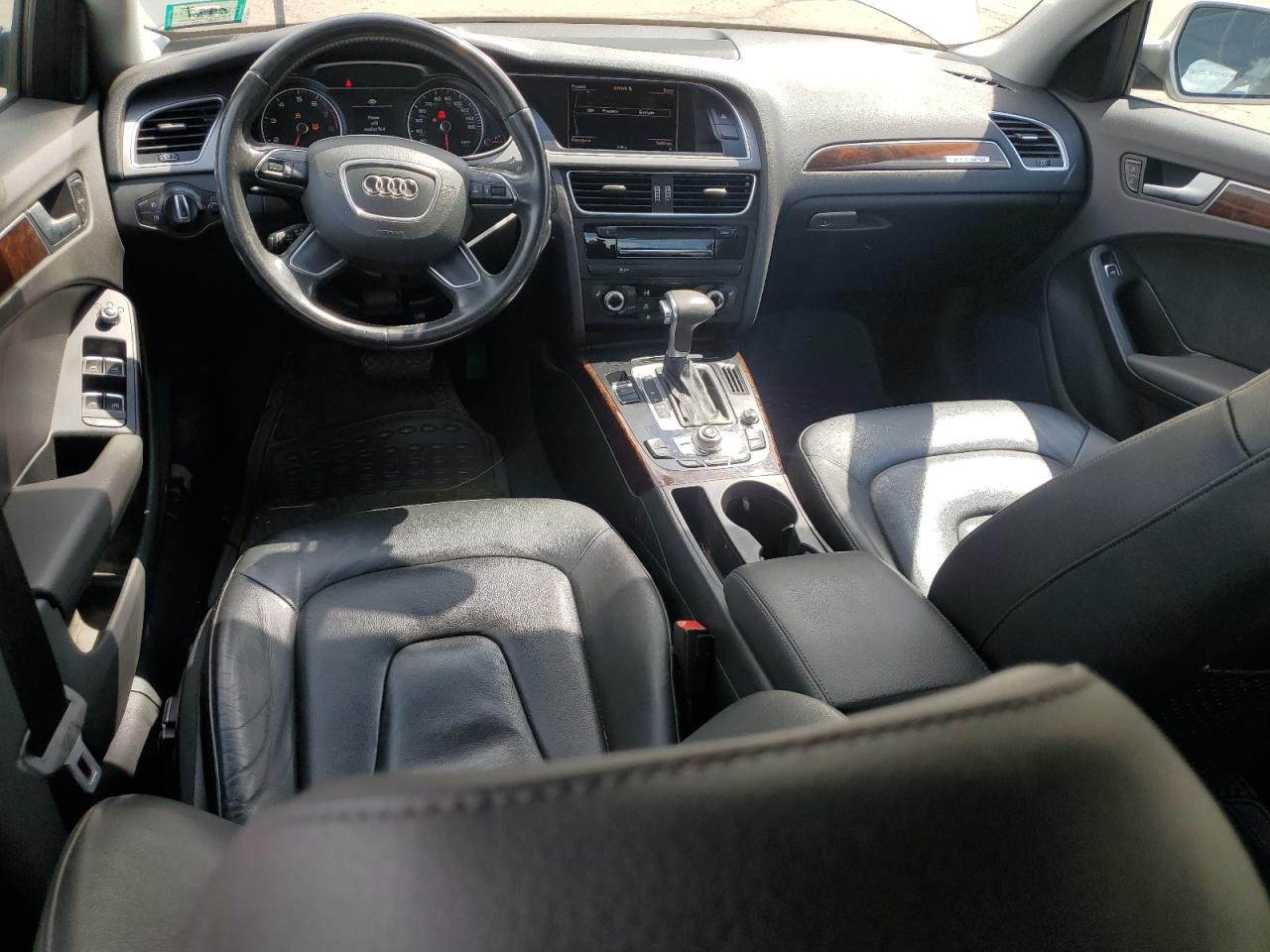 AUDI A4 PREMIUM