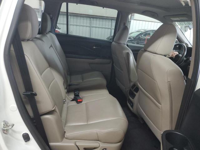 2018 HONDA PILOT TOURING 5FNYF6H90JB022803