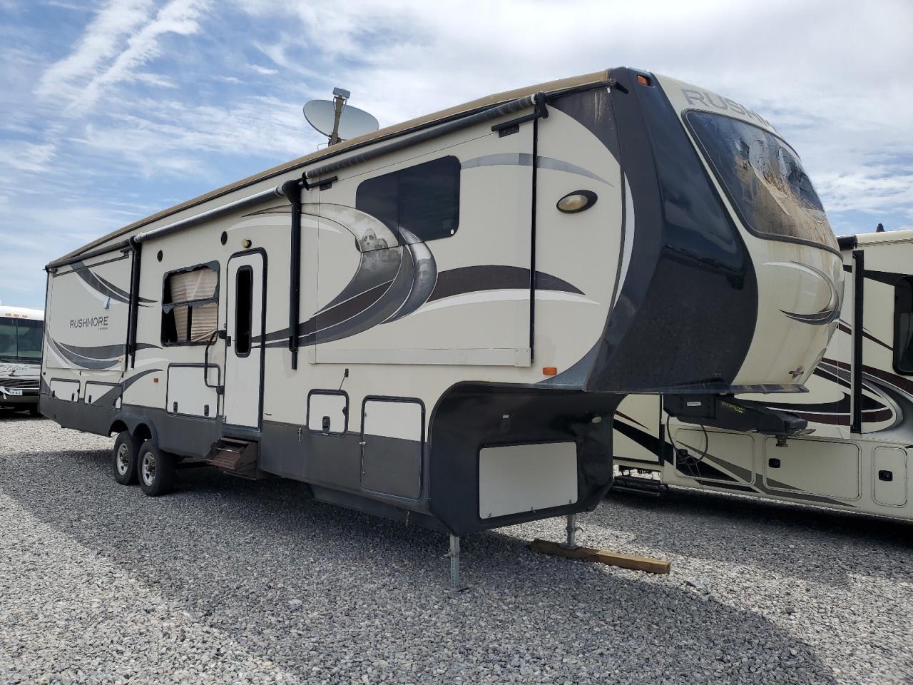 Lot #3290441759 2013 CROSSROADS RUSHMORE