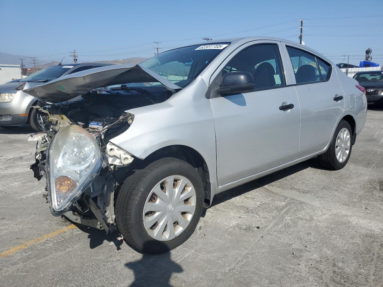 NISSAN VERSA S
