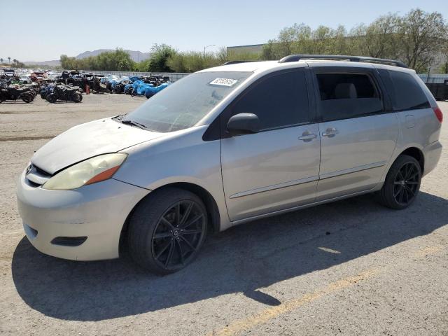TOYOTA SIENNA CE